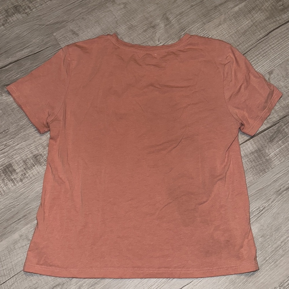 fitted tee - Picture 2 of 2